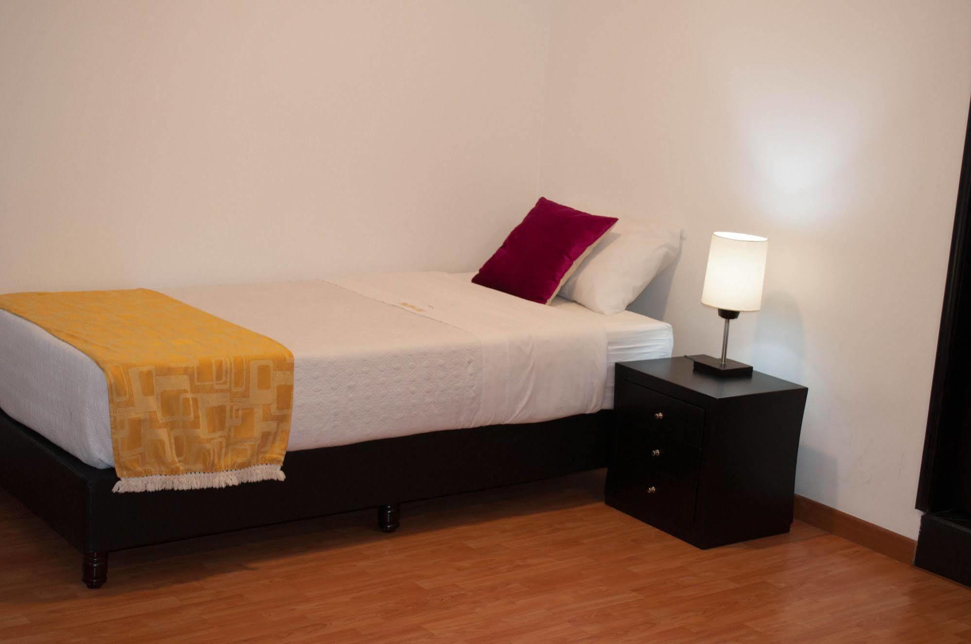 Hotel Ferias Park Bogotá Dış mekan fotoğraf